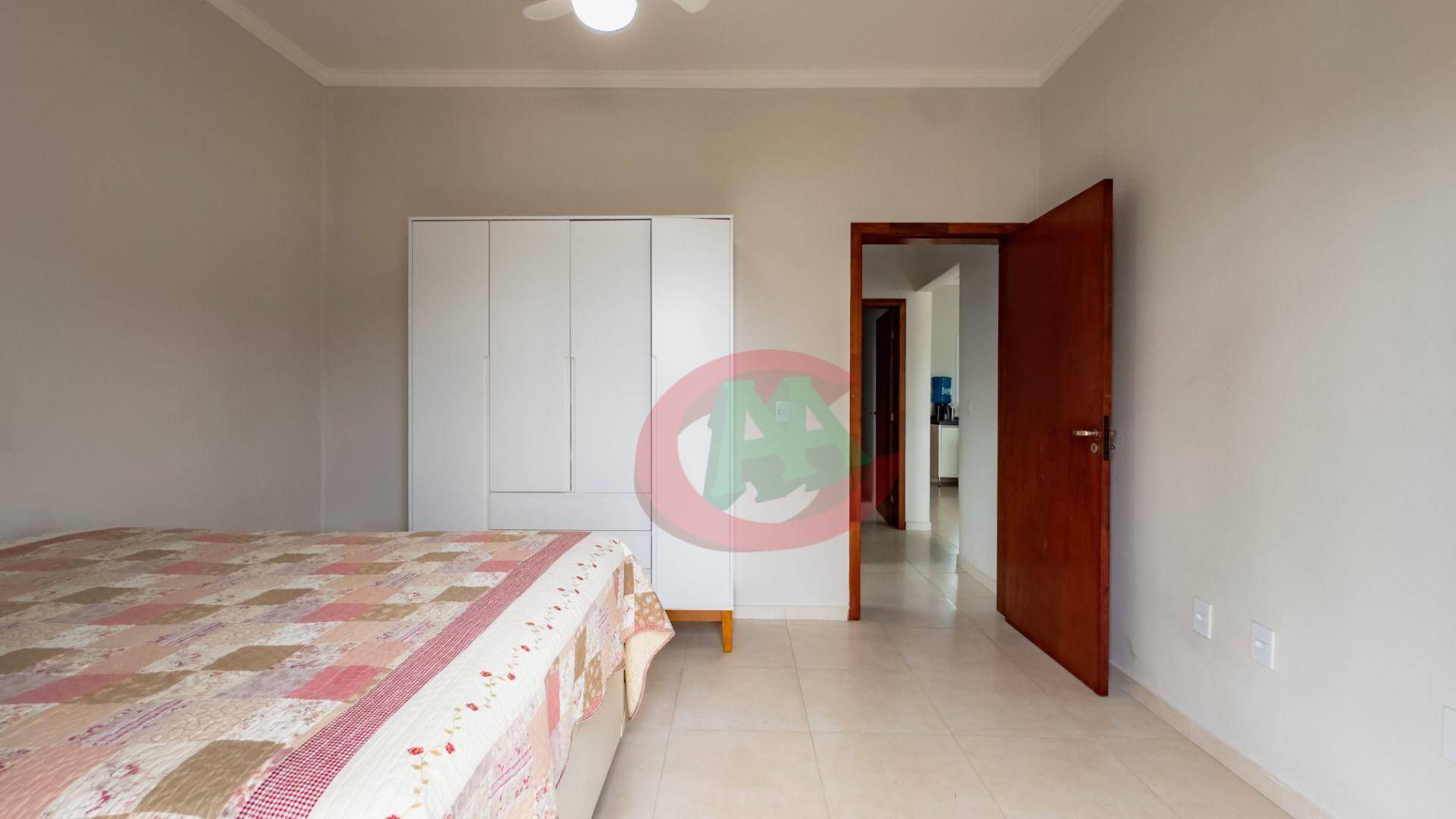 Chácara à venda com 4 quartos, 546m² - Foto 46