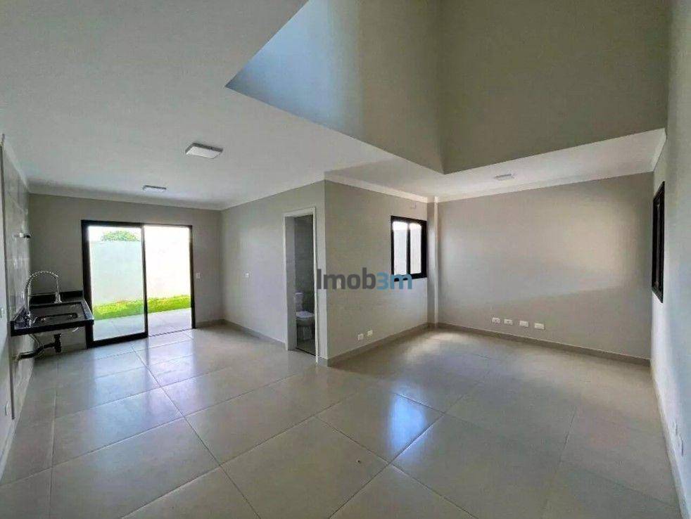 Sobrado à venda com 3 quartos, 129m² - Foto 2