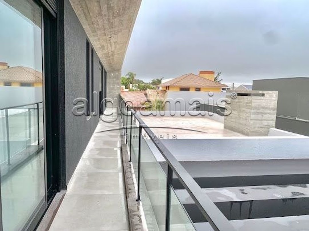 Casa à venda com 4 quartos, 260m² - Foto 14