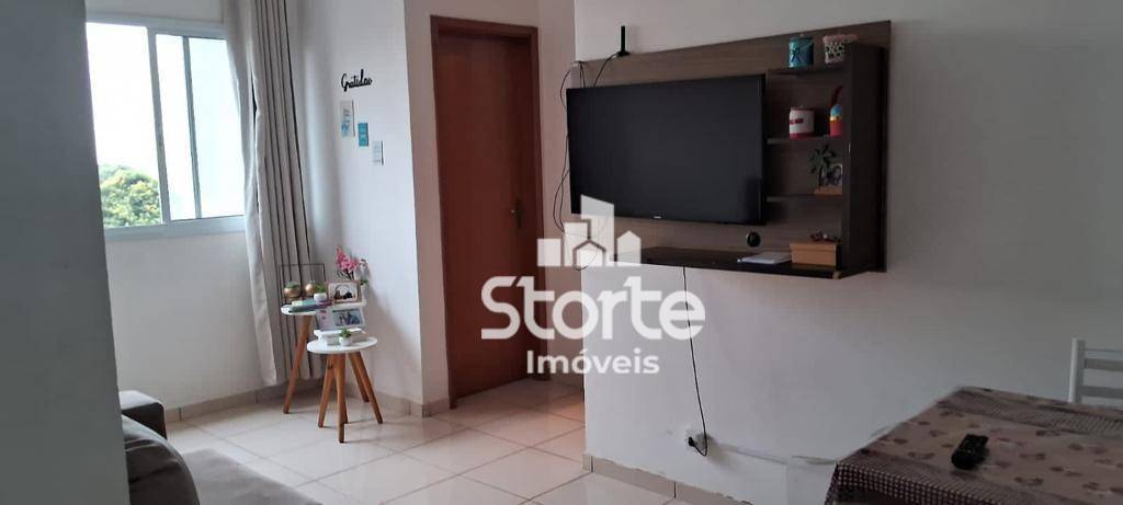 Apartamento à venda com 2 quartos, 48m² - Foto 1