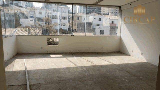 Prédio Inteiro para alugar, 1000m² - Foto 13