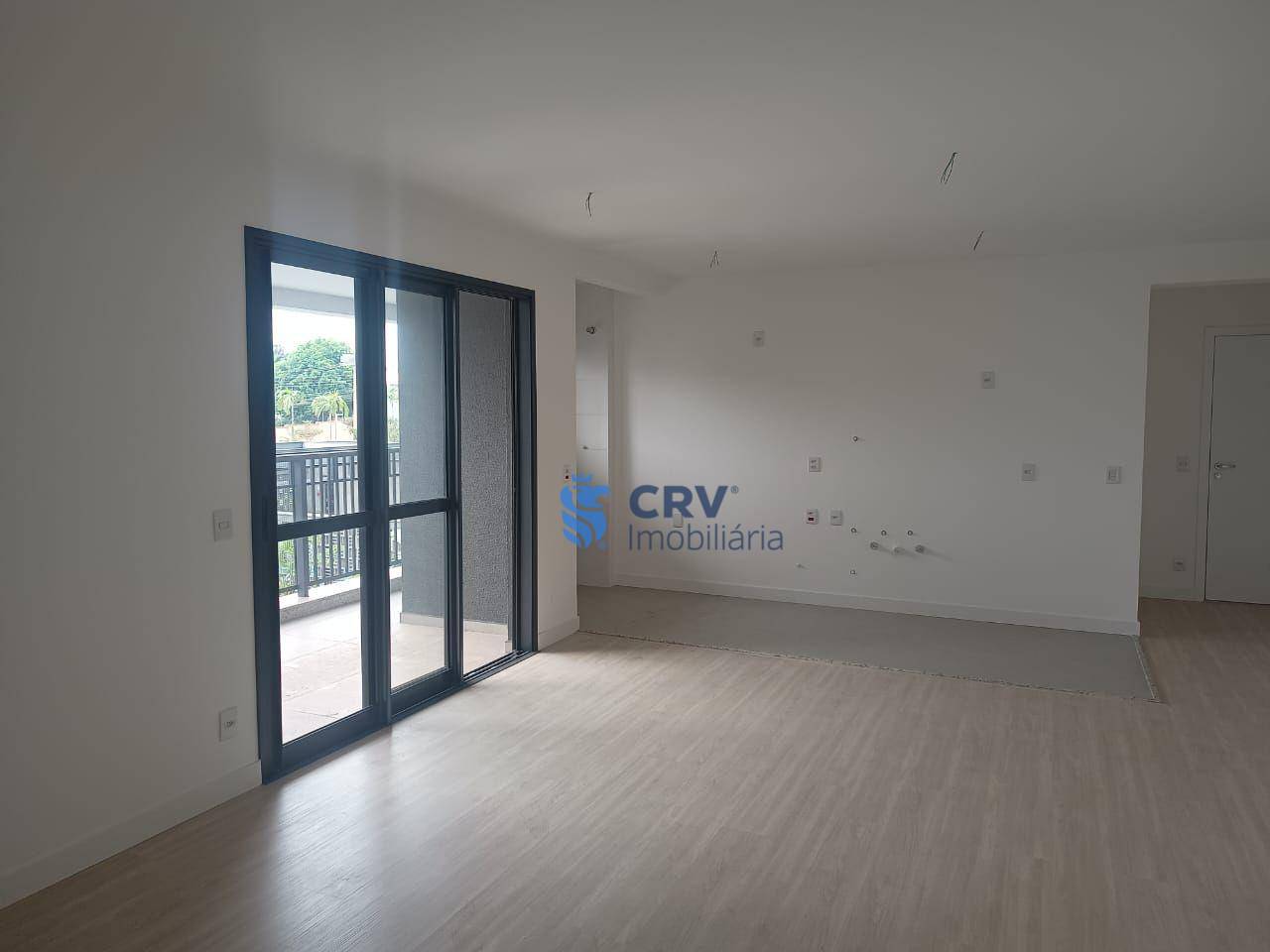 Apartamento à venda com 2 quartos, 84m² - Foto 1