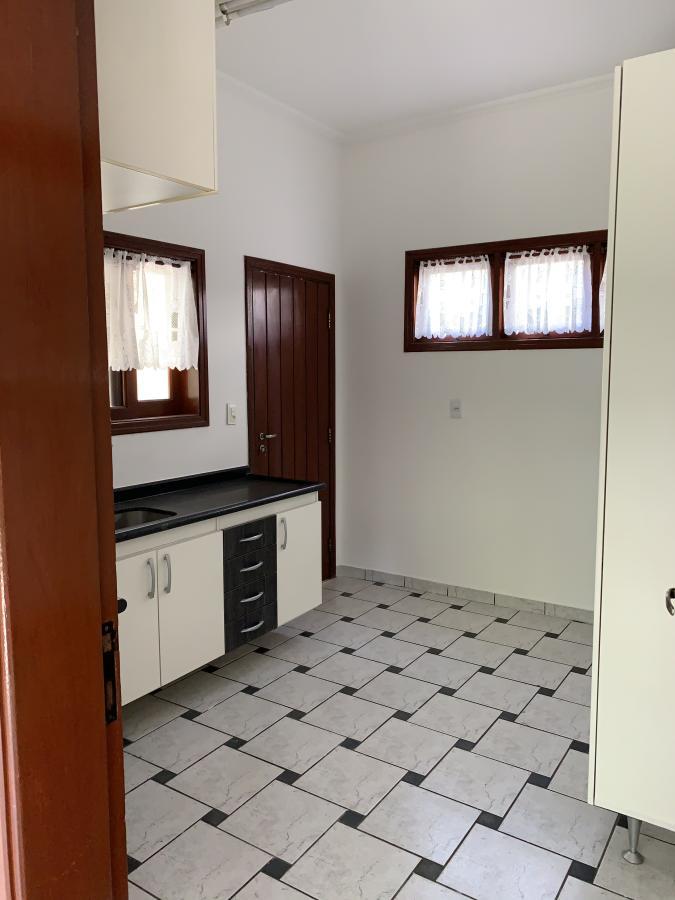 Casa de Condomínio à venda com 4 quartos, 290m² - Foto 26