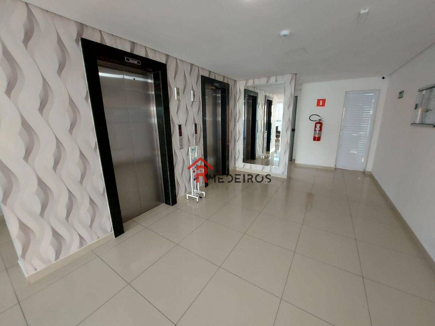 Apartamento à venda com 2 quartos, 72m² - Foto 21