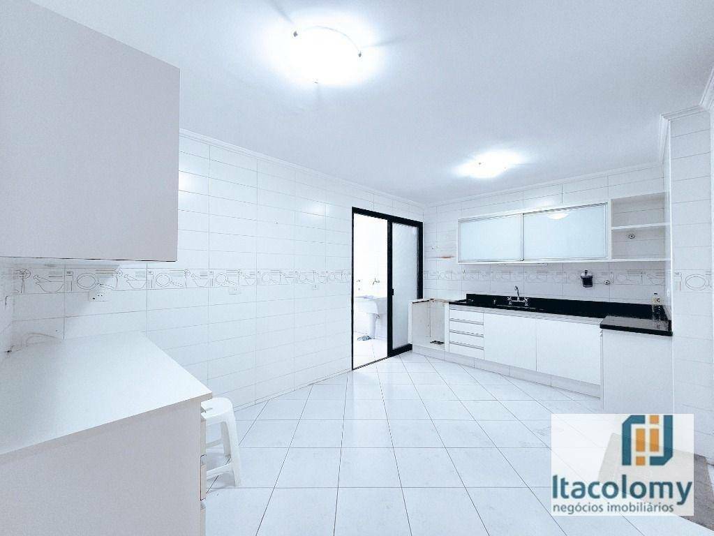 Apartamento à venda com 3 quartos, 162m² - Foto 12