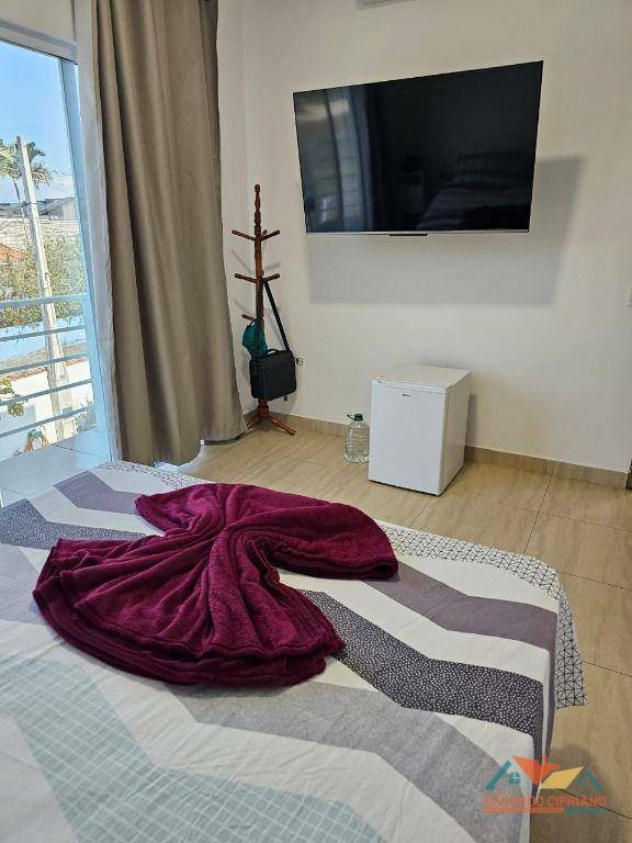 Casa à venda com 4 quartos, 300m² - Foto 28