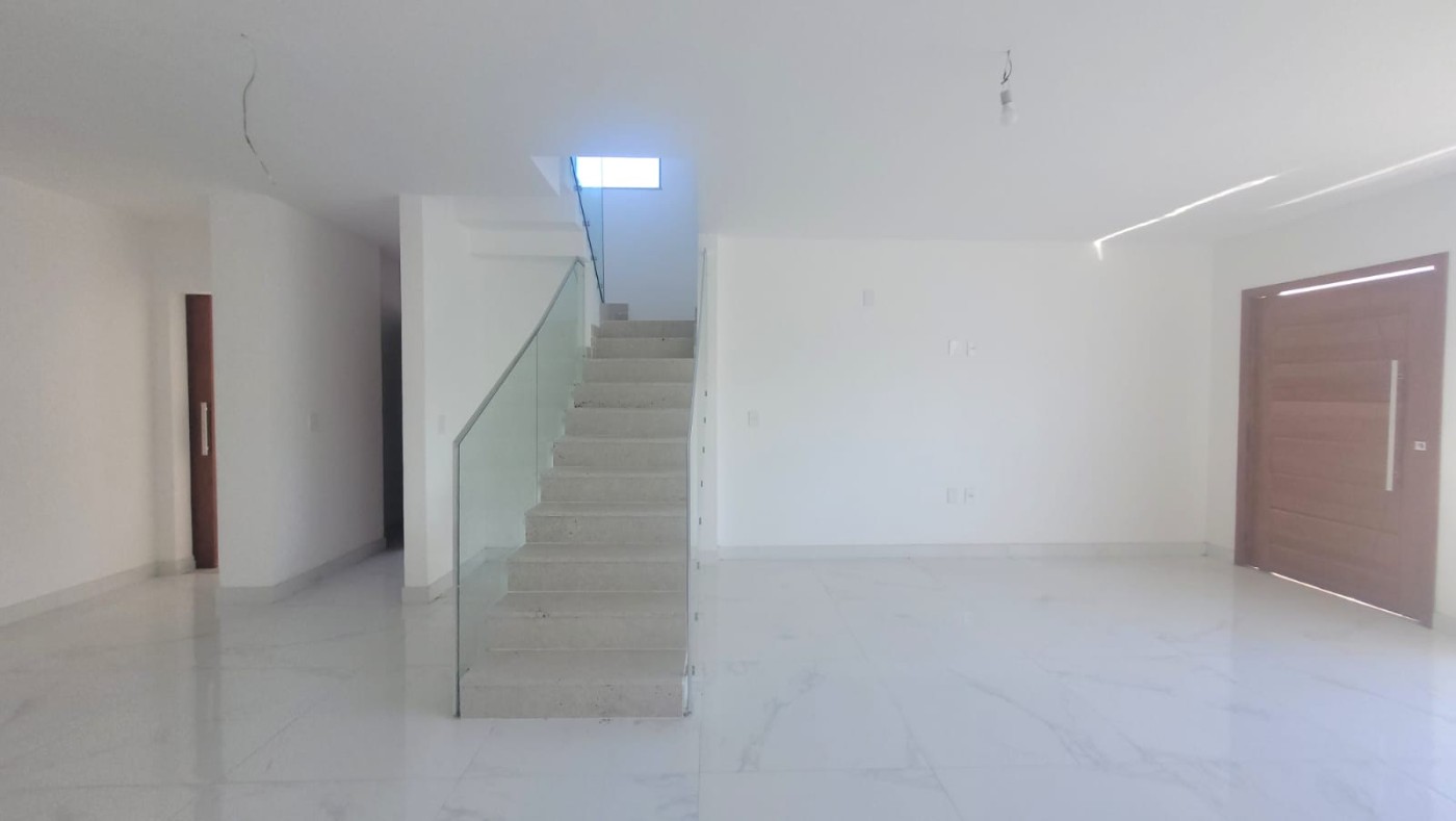 Casa de Condomínio à venda com 4 quartos, 245m² - Foto 9