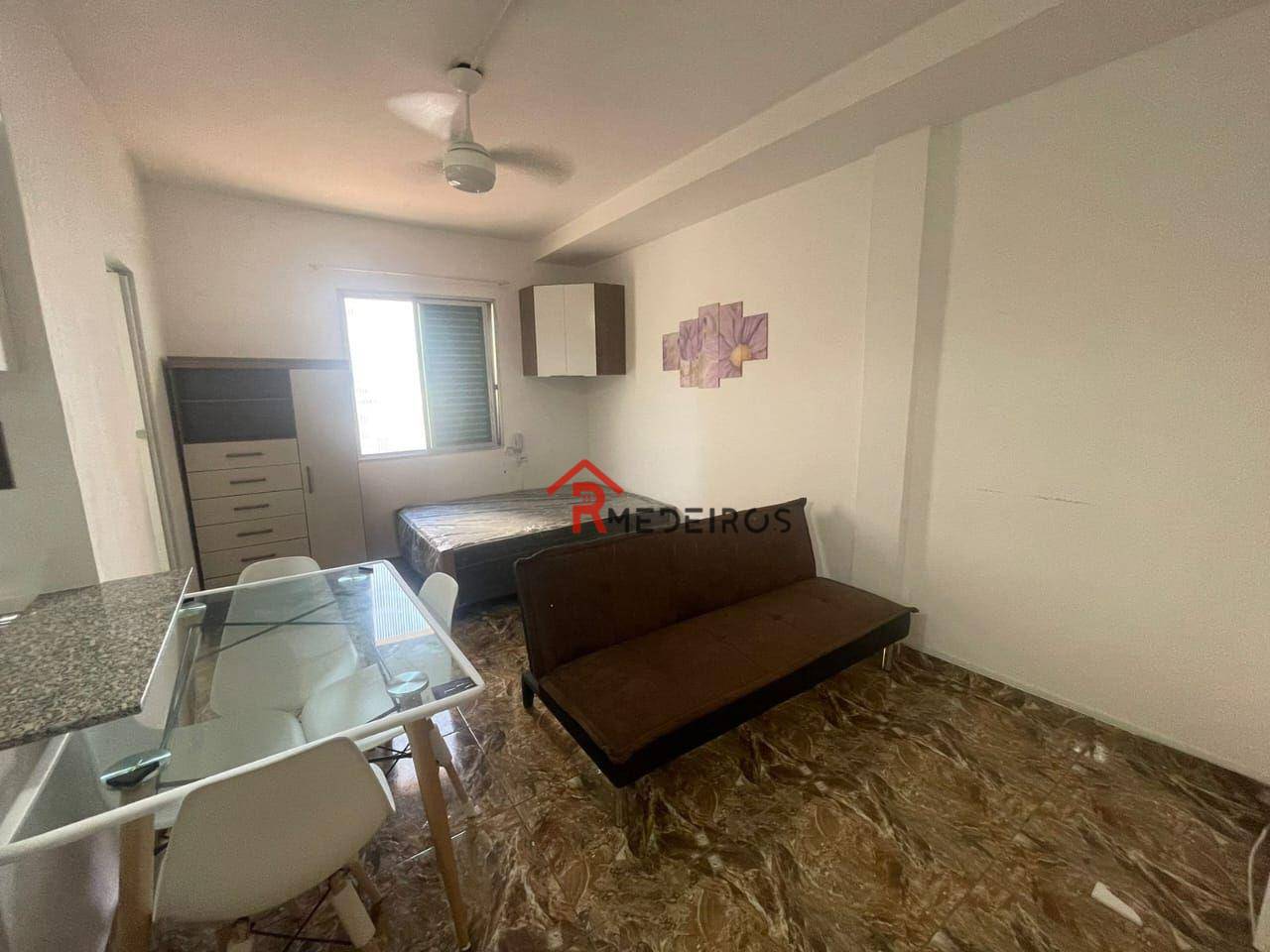 Kitnet e Studio à venda com 1 quarto, 32m² - Foto 2