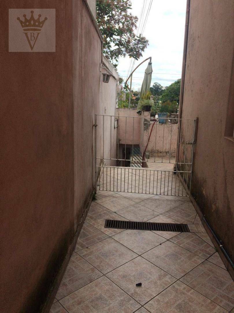 Sobrado à venda com 3 quartos, 180m² - Foto 33