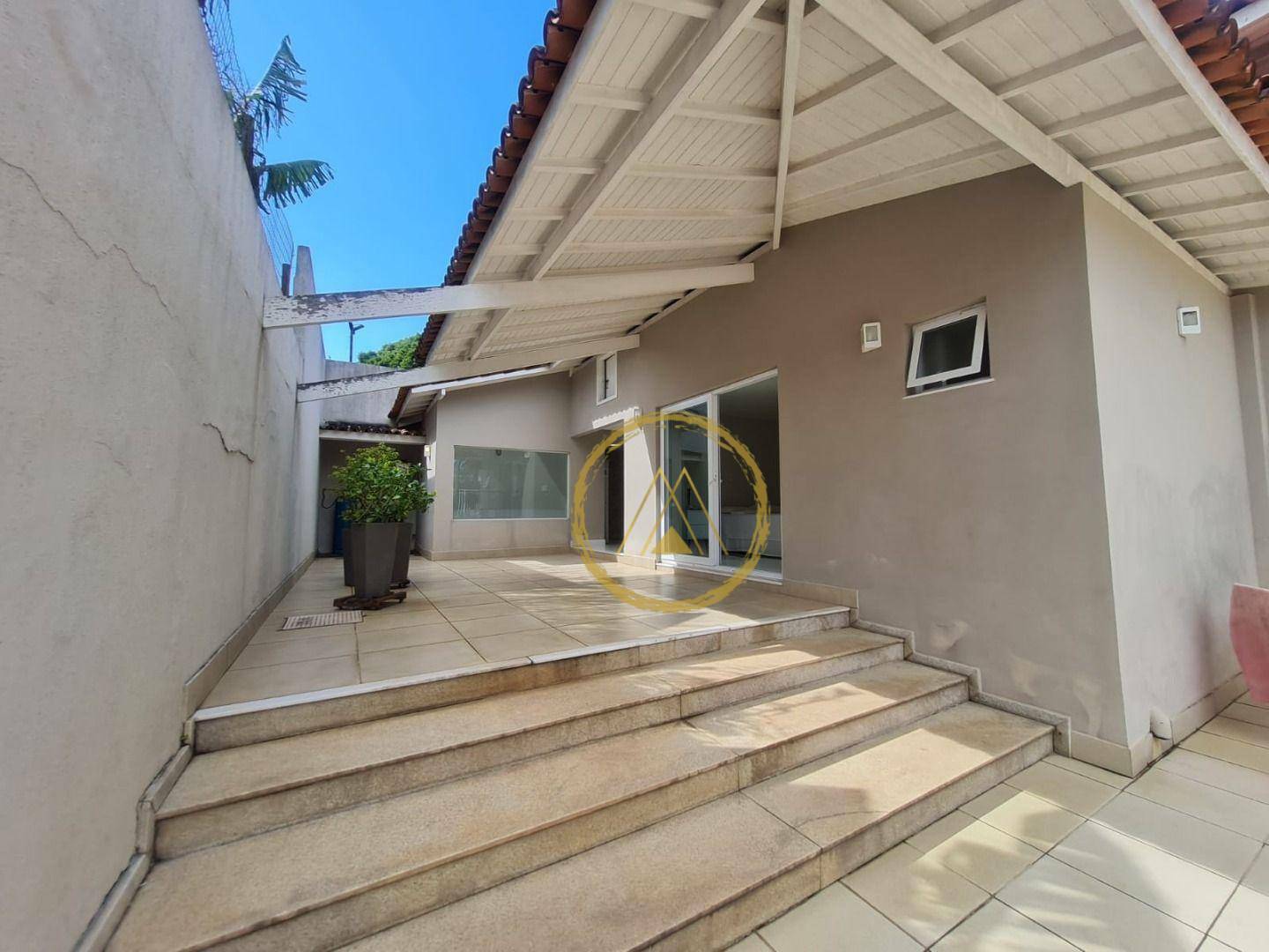 Casa à venda com 5 quartos, 600m² - Foto 68