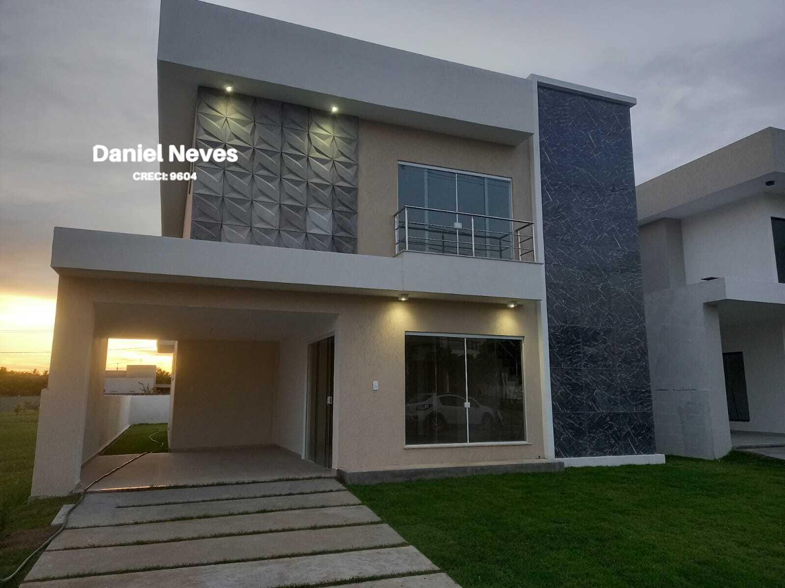 Casa de Condomínio à venda com 4 quartos, 195m² - Foto 1