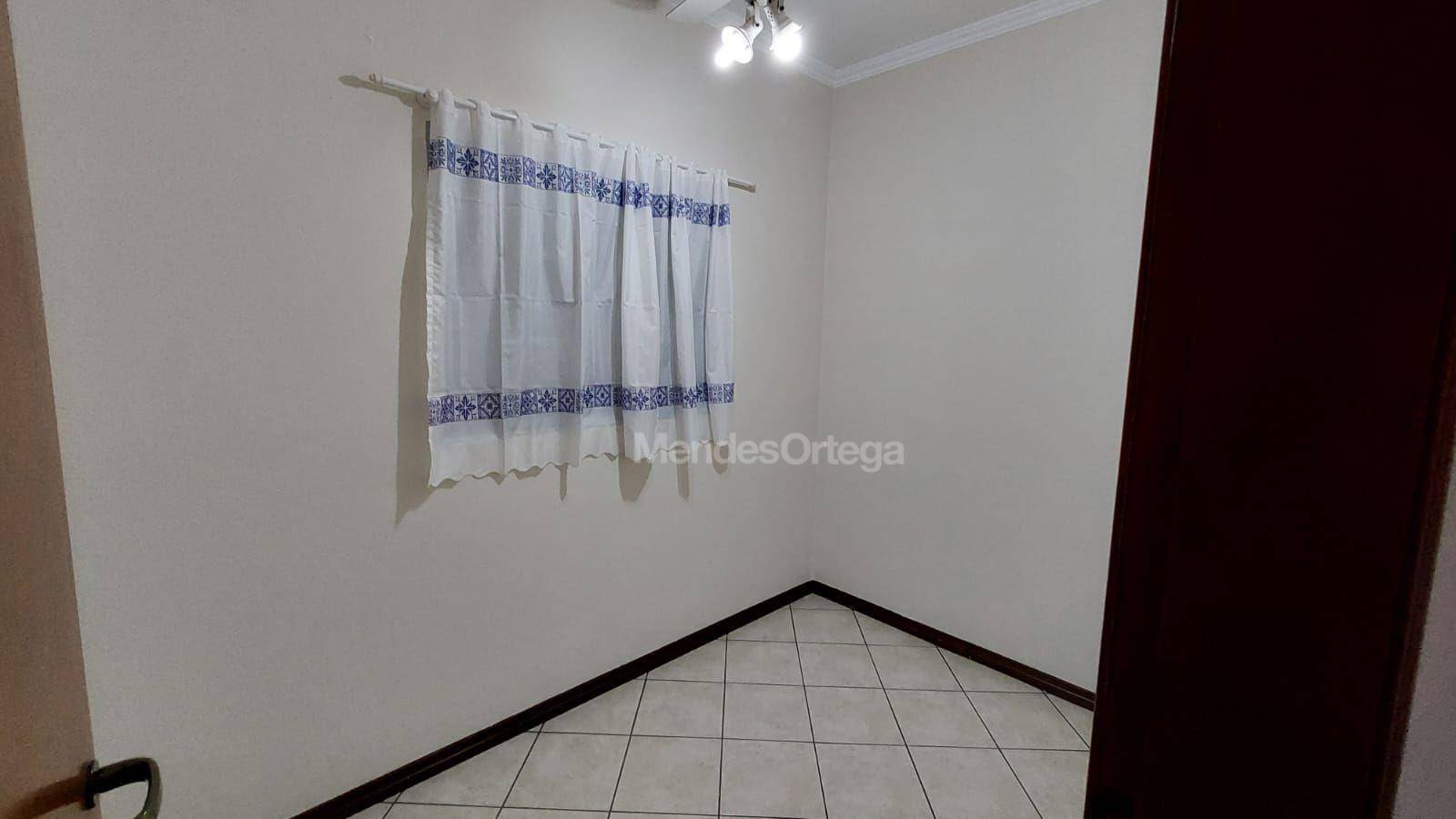 Apartamento à venda com 3 quartos, 111m² - Foto 11