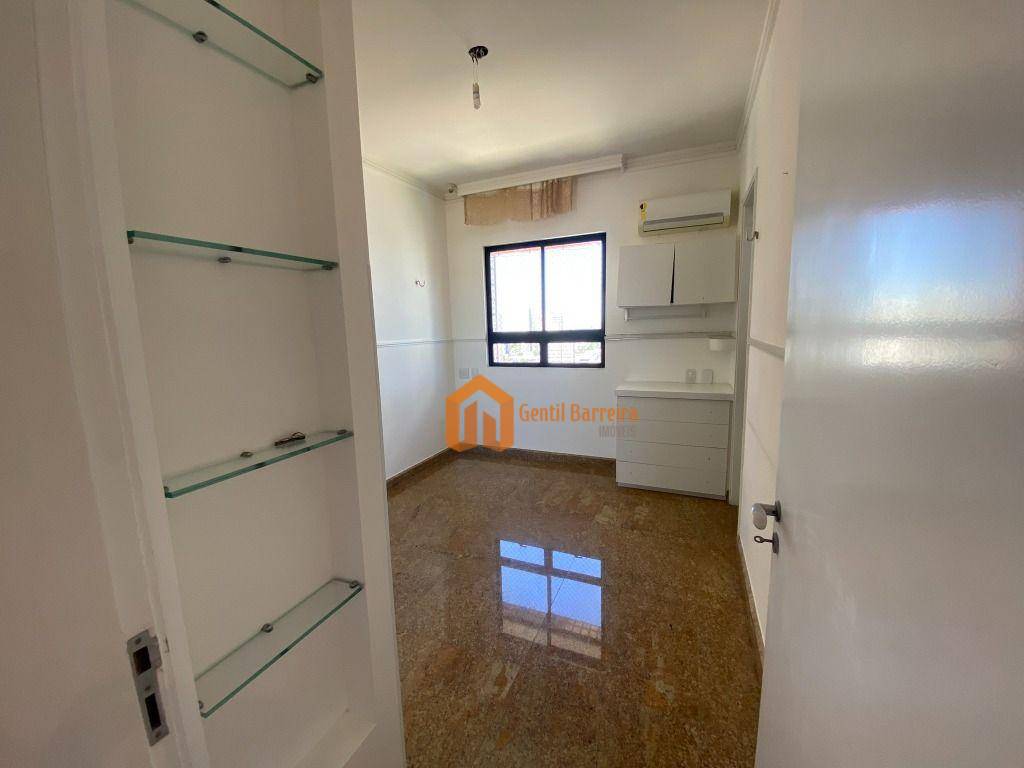 Apartamento à venda com 2 quartos, 155m² - Foto 7