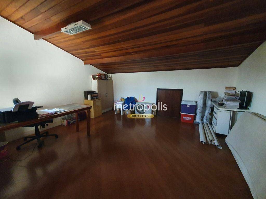 Sobrado à venda com 3 quartos, 215m² - Foto 13