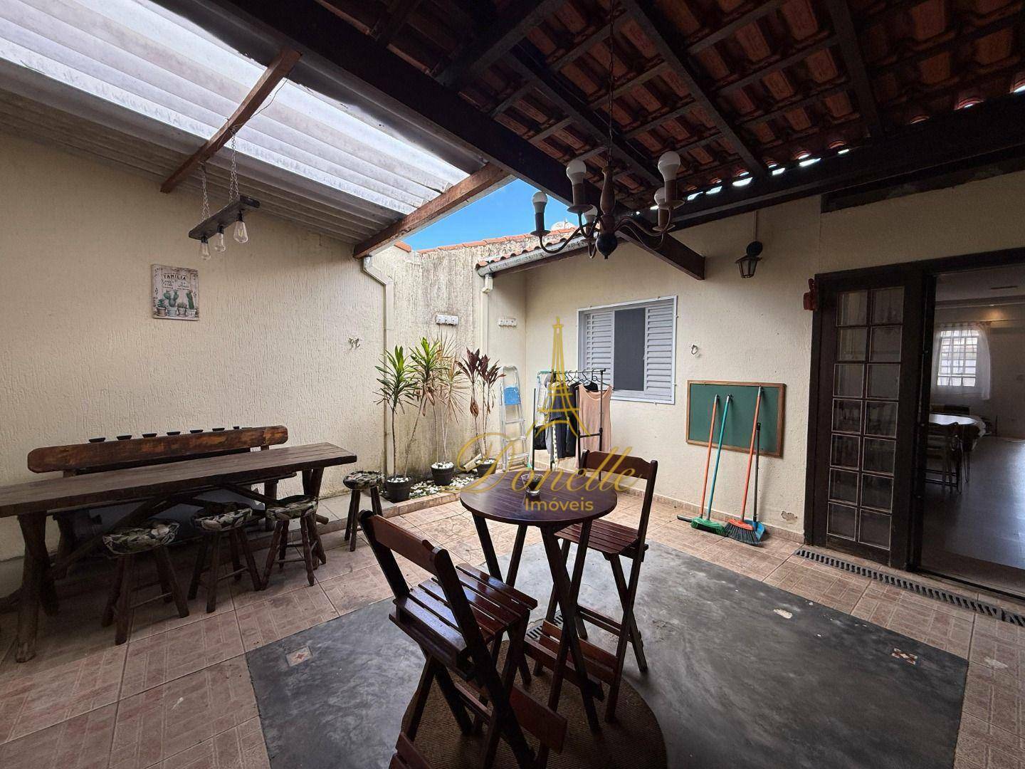 Casa de Condomínio para alugar com 2 quartos, 106m² - Foto 5