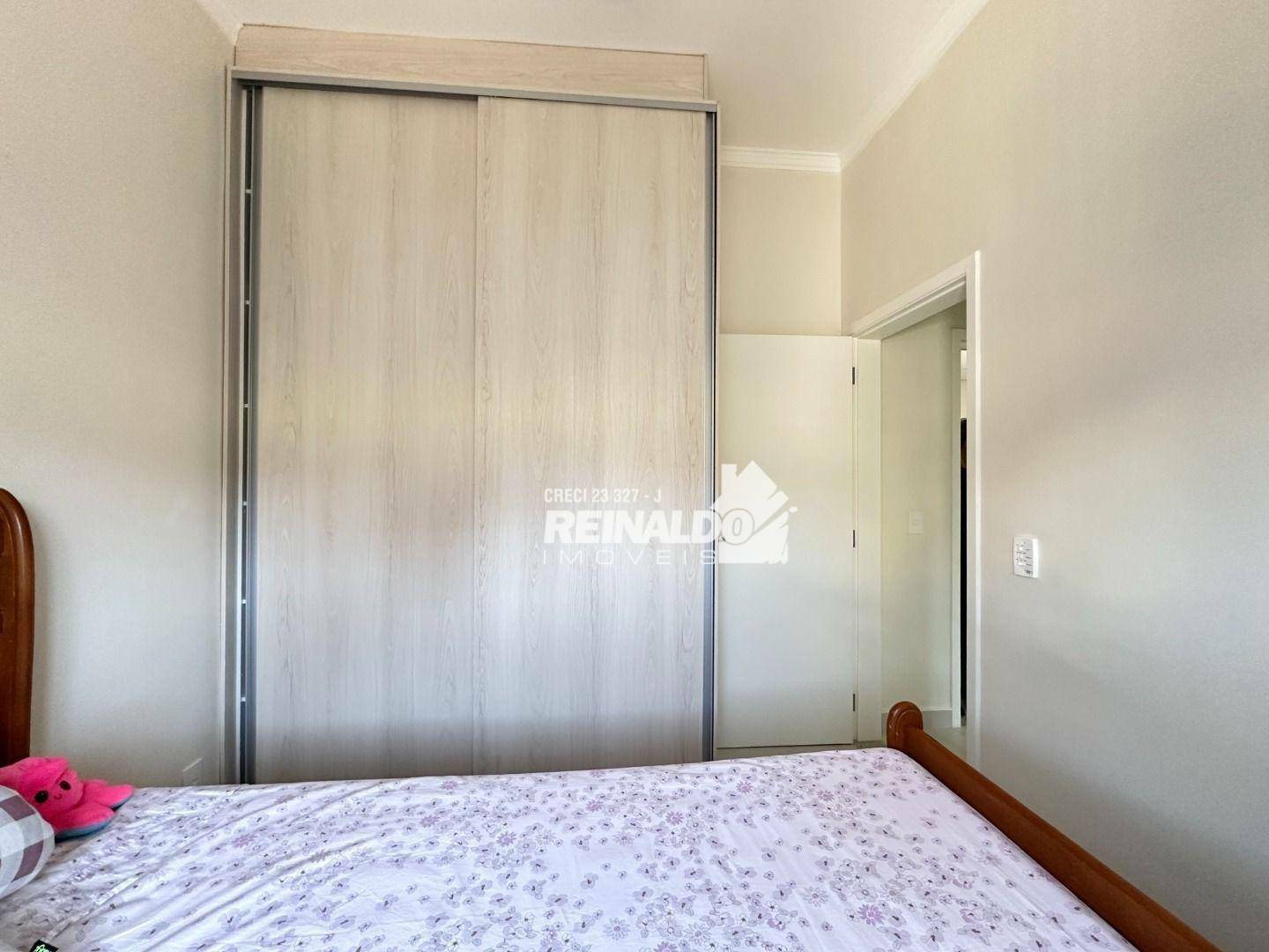 Casa de Condomínio à venda com 6 quartos, 300m² - Foto 6