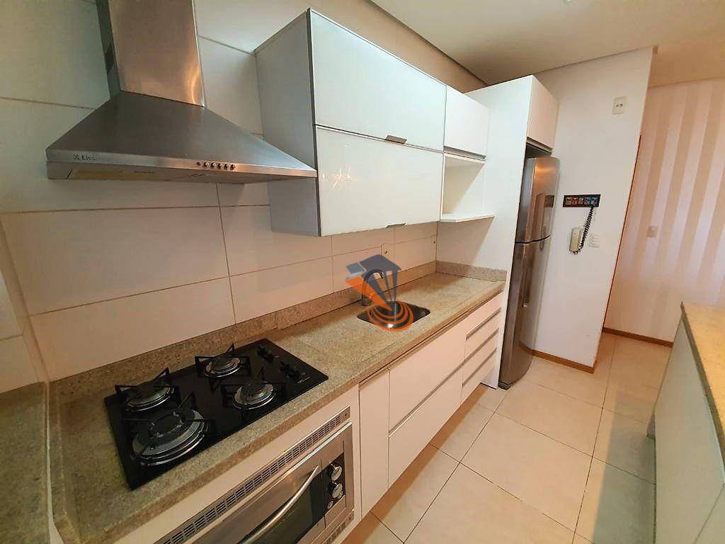 Apartamento à venda com 2 quartos, 75m² - Foto 5