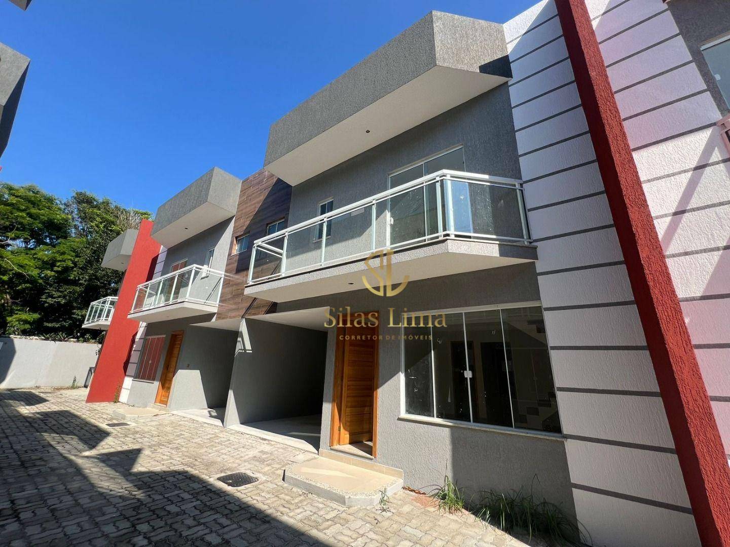 Casa à venda com 3 quartos, 126m² - Foto 1