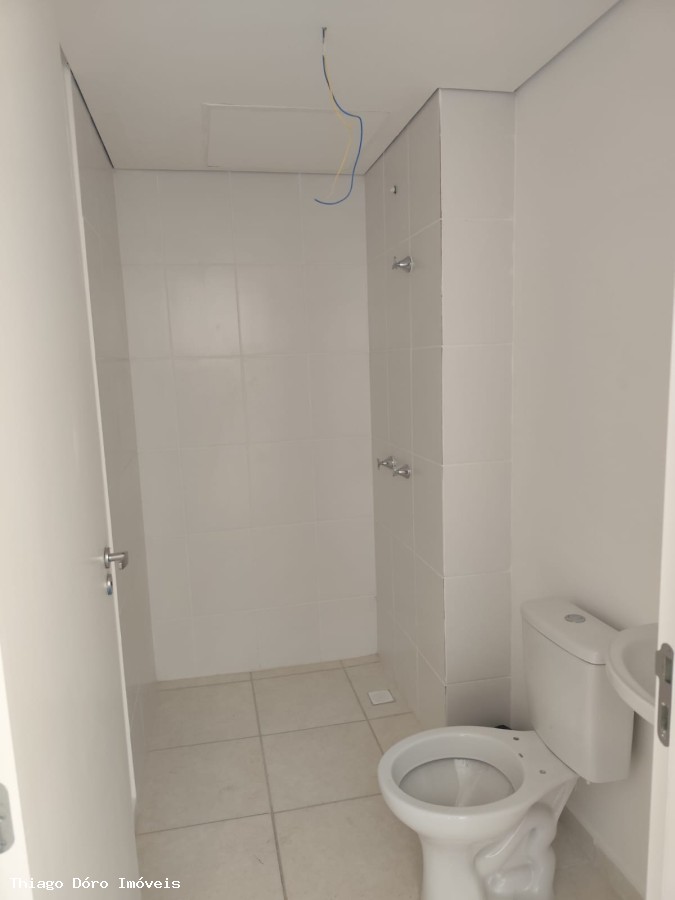 Apartamento à venda com 2 quartos, 41m² - Foto 8