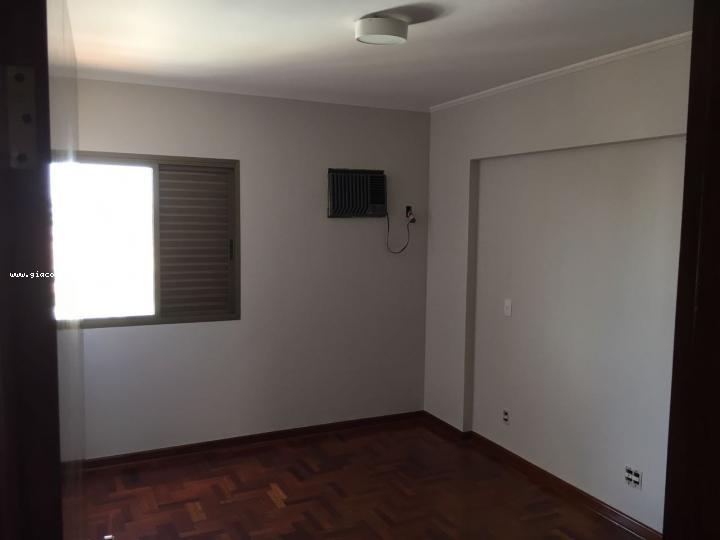 Cobertura à venda com 3 quartos, 180m² - Foto 2