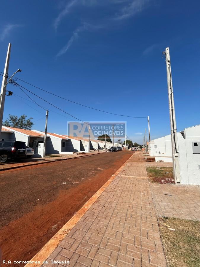 Casa à venda com 2 quartos, 84m² - Foto 15