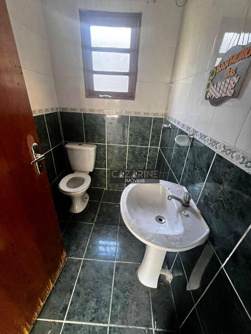 Casa à venda e aluguel com 3 quartos, 200m² - Foto 25