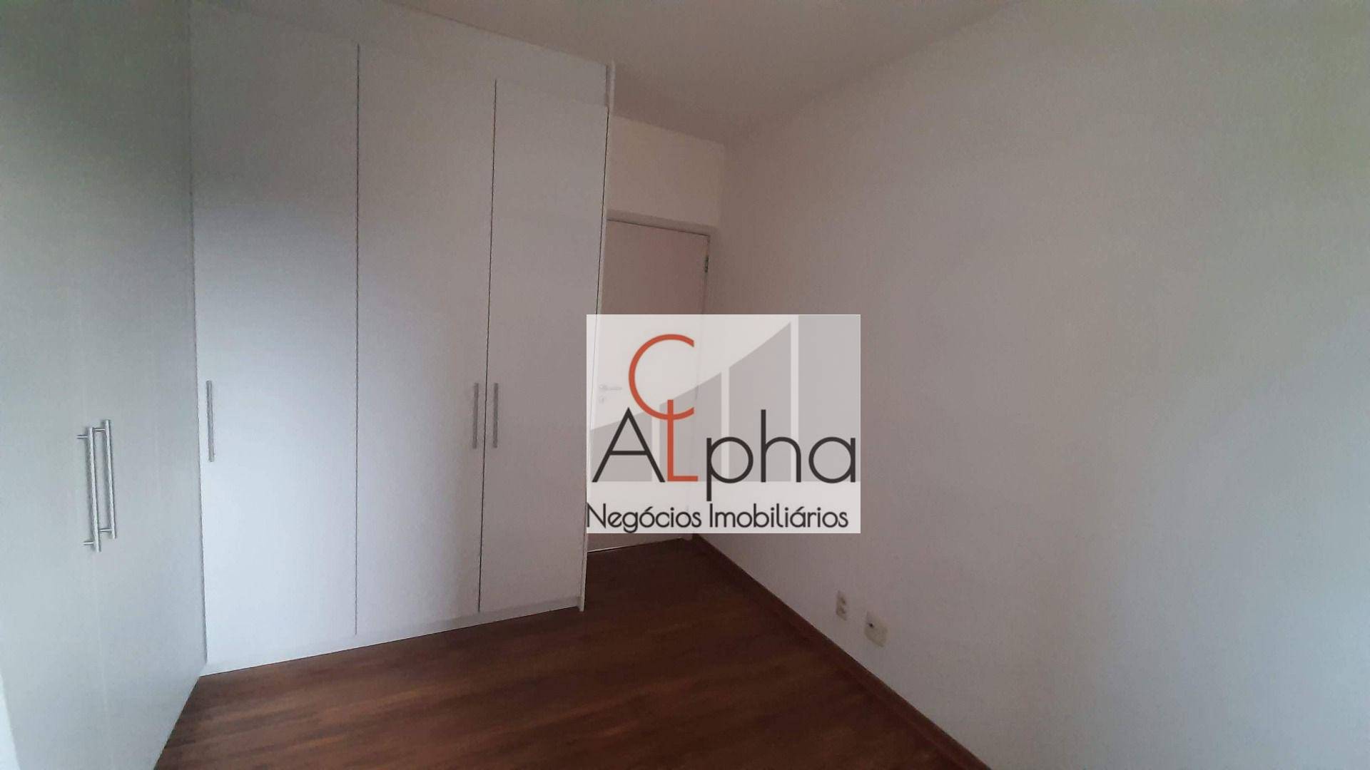 Apartamento para alugar com 2 quartos, 64m² - Foto 18