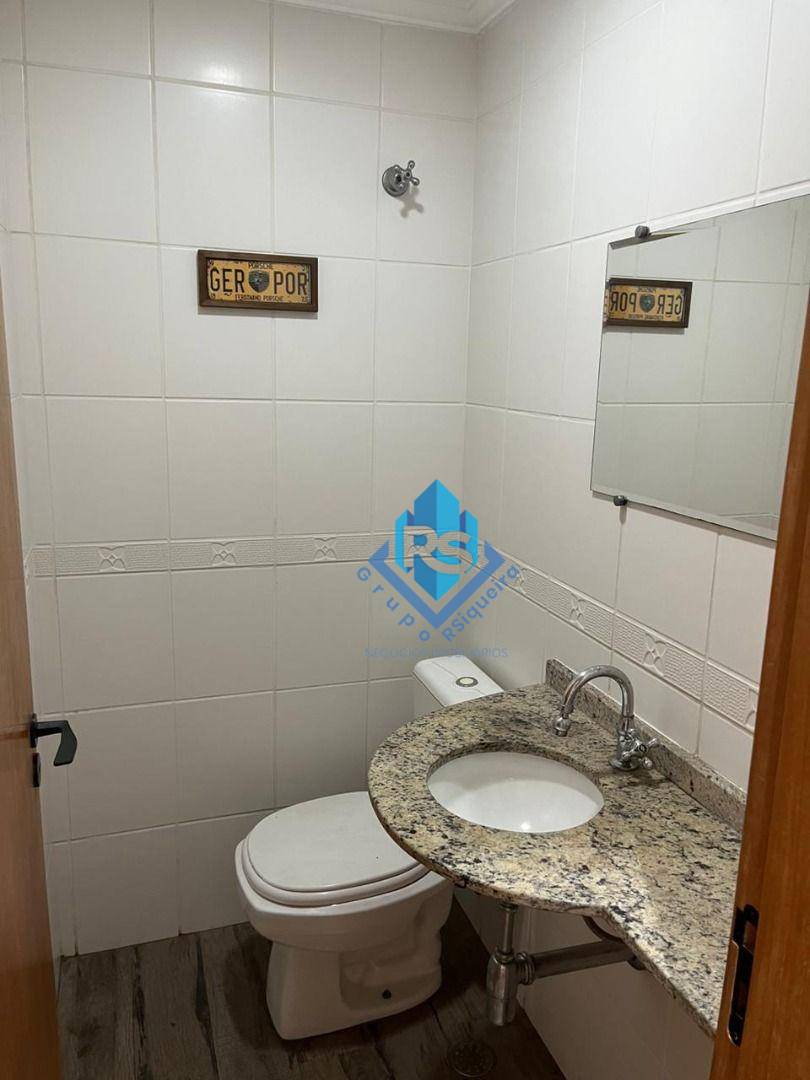 Apartamento para alugar com 3 quartos, 144m² - Foto 14