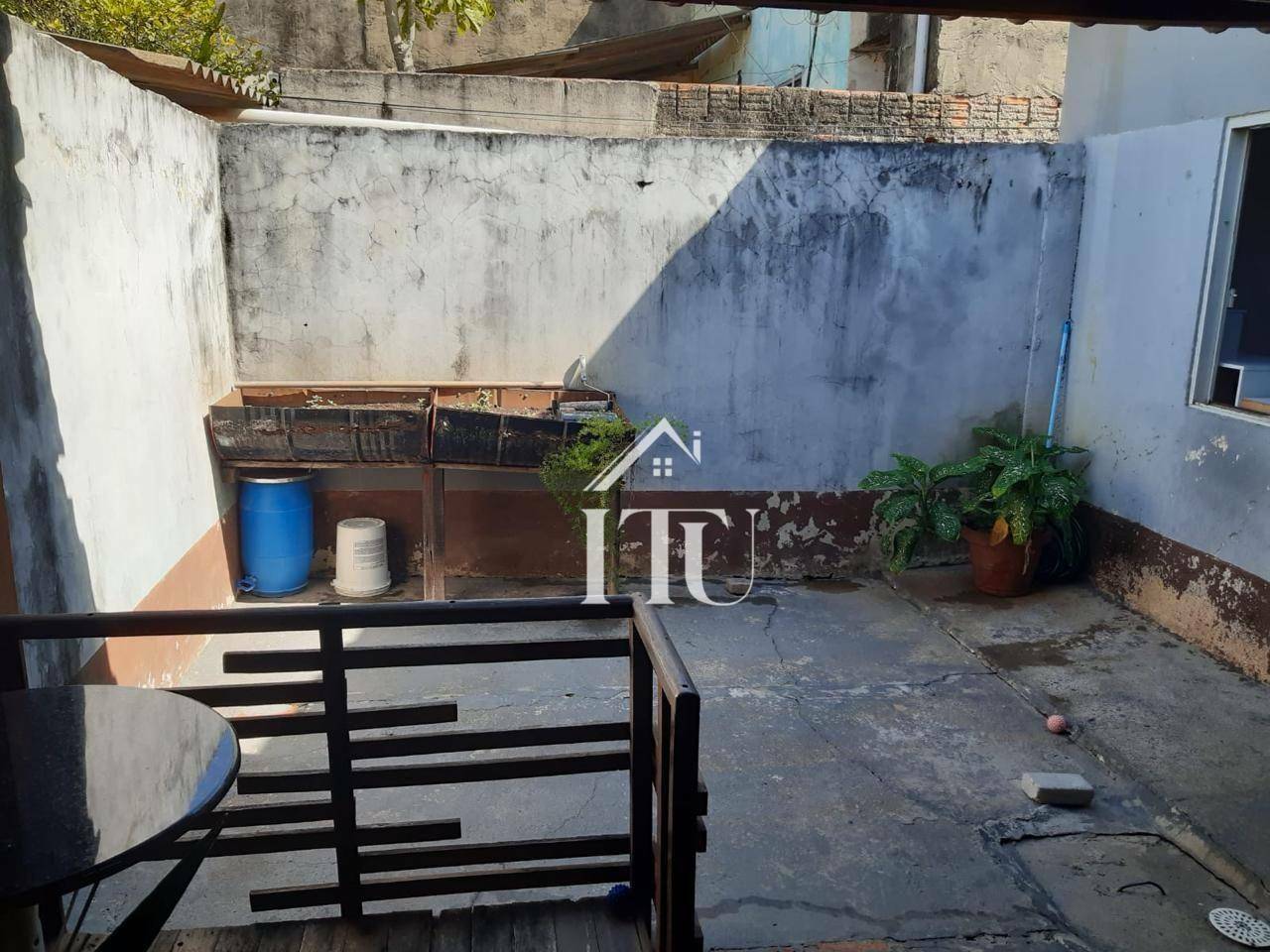 Casa à venda com 3 quartos, 79m² - Foto 15