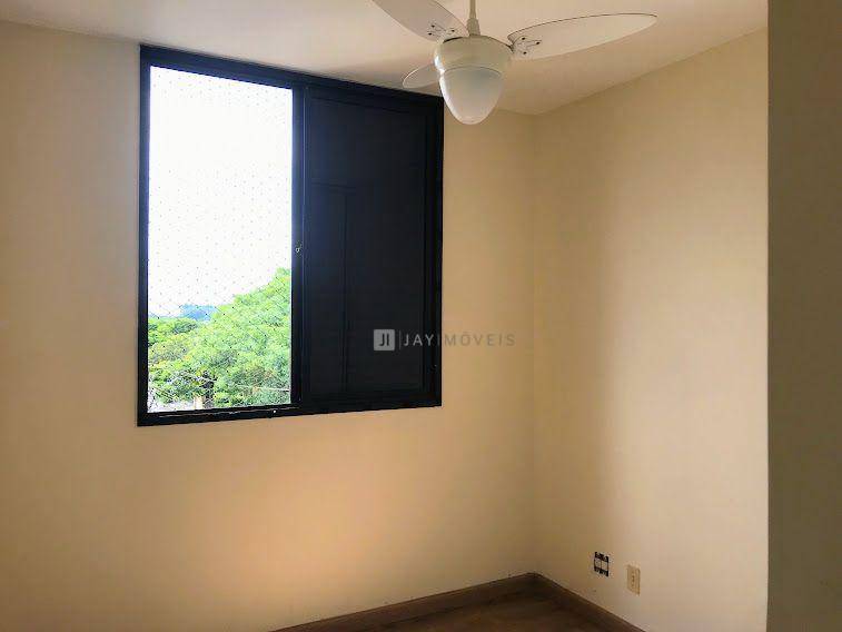 Apartamento à venda com 3 quartos, 92m² - Foto 7