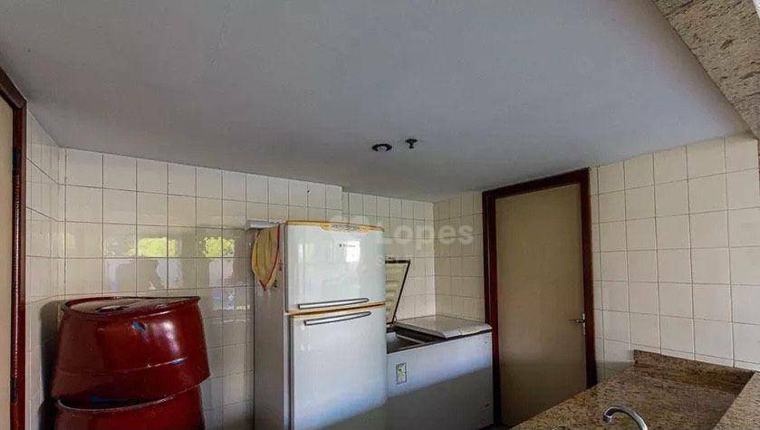 Apartamento à venda com 2 quartos, 67m² - Foto 21