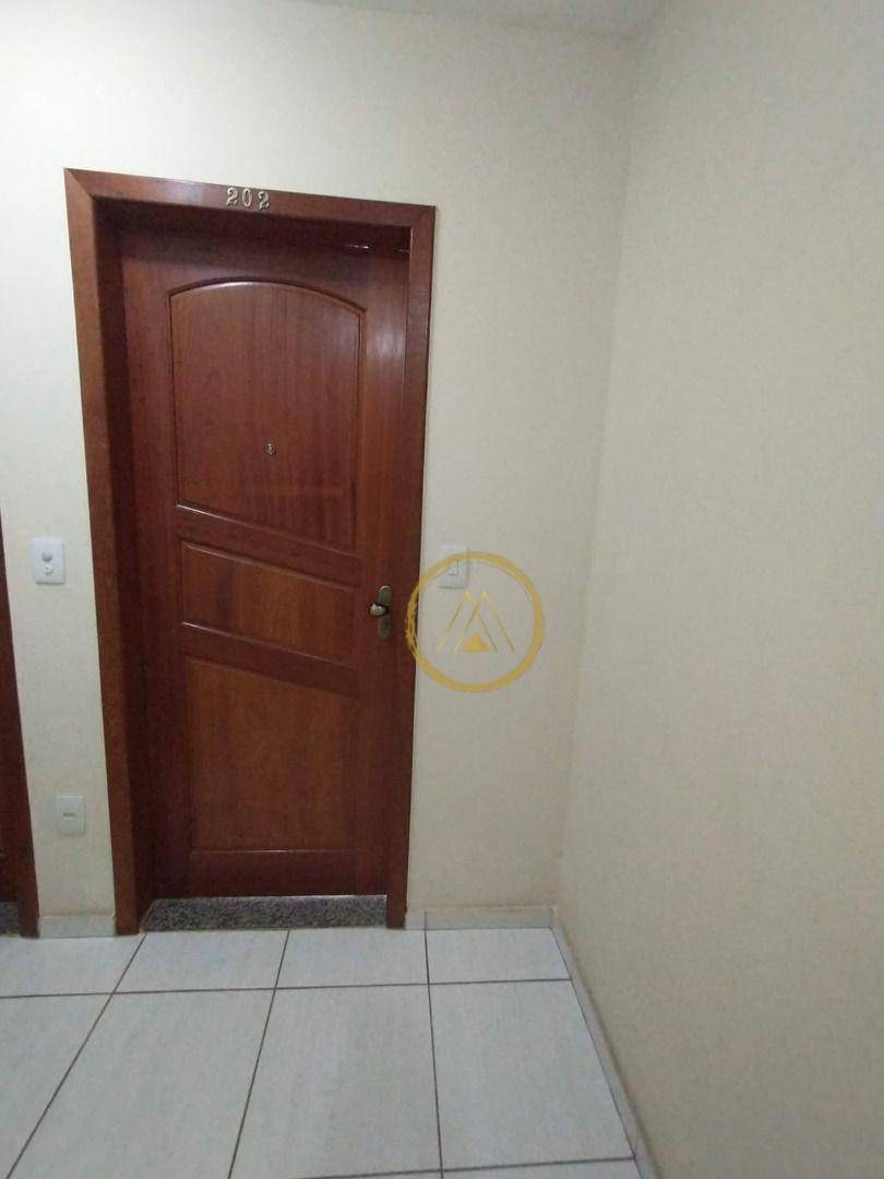 Apartamento à venda com 1 quarto, 62m² - Foto 4