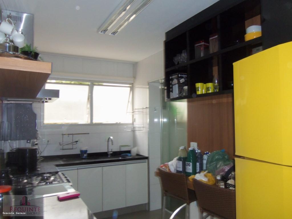 Apartamento para alugar com 2 quartos, 62m² - Foto 21