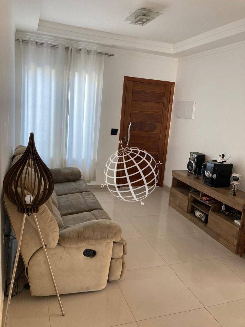 Casa à venda com 3 quartos, 100m² - Foto 4