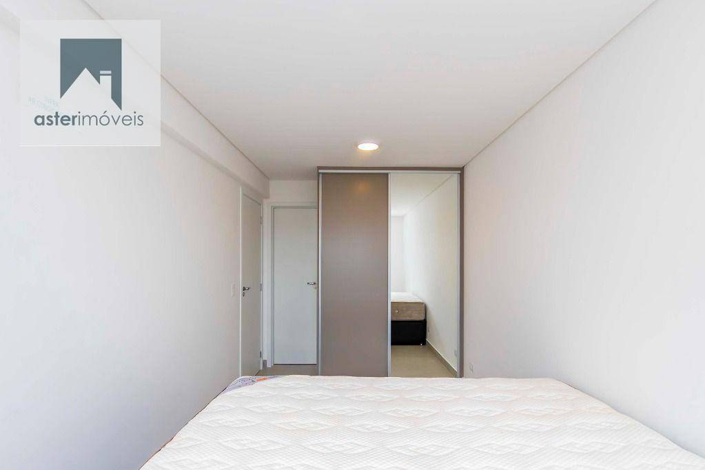 Apartamento para alugar com 2 quartos, 70m² - Foto 22