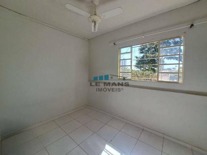 Casa para alugar com 1 quarto, 35m² - Foto 3