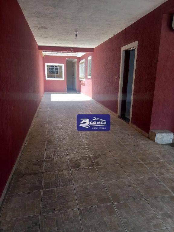 Sobrado à venda com 3 quartos, 130m² - Foto 4