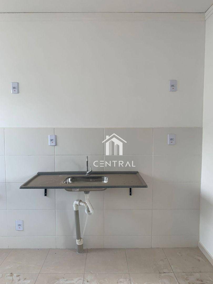 Apartamento à venda com 2 quartos, 45m² - Foto 2
