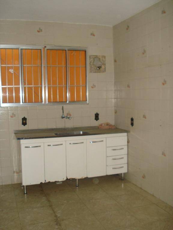 Sobrado à venda com 3 quartos, 242m² - Foto 17