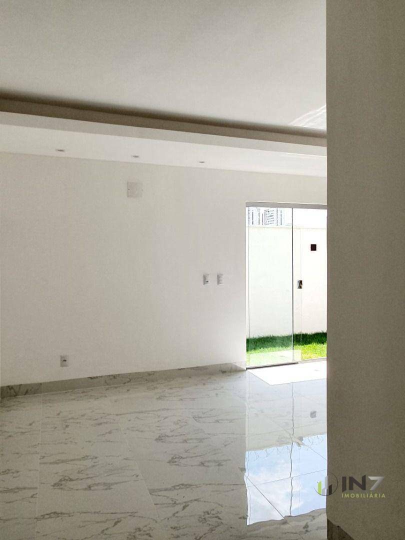 Casa à venda com 3 quartos, 134m² - Foto 12