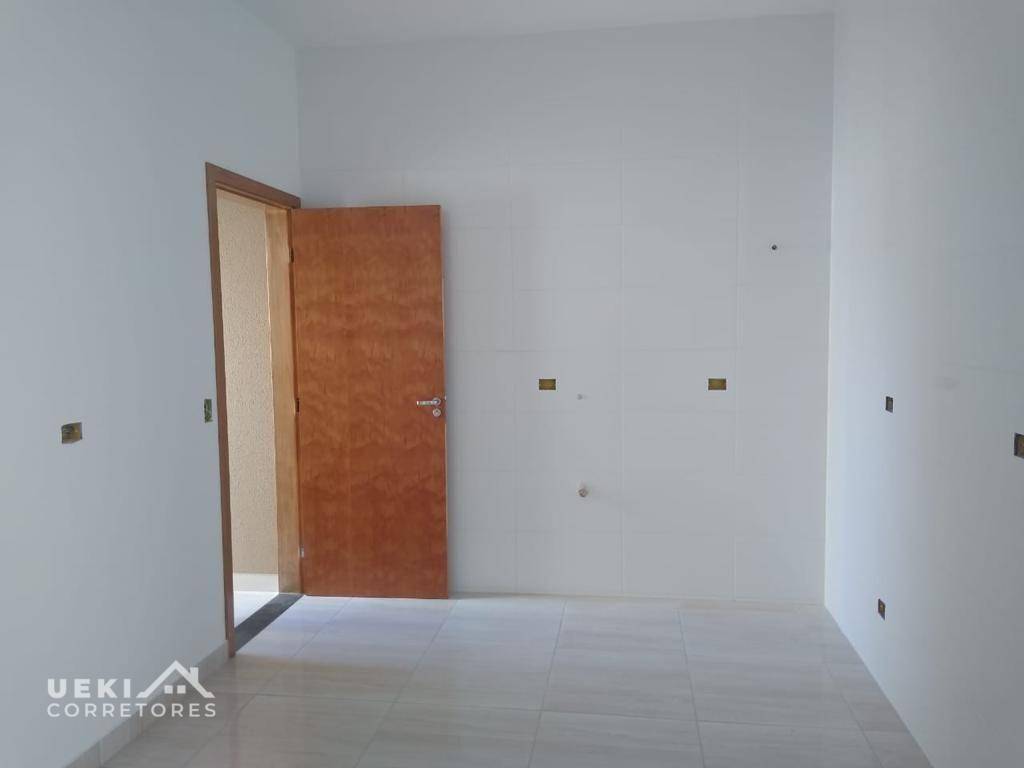 Casa à venda com 2 quartos, 66m² - Foto 5