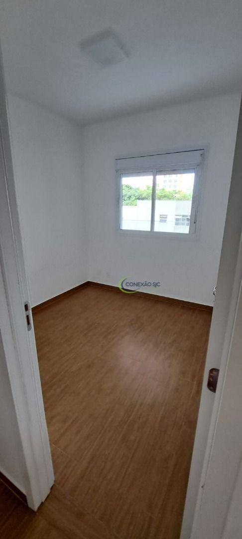 Apartamento para alugar com 3 quartos, 90m² - Foto 7