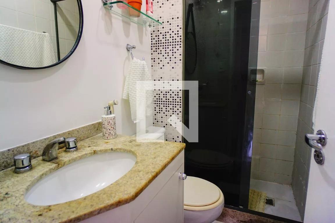 Apartamento à venda com 2 quartos, 69m² - Foto 17