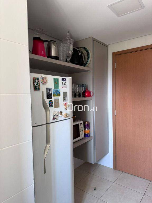 Apartamento à venda com 2 quartos, 67m² - Foto 12