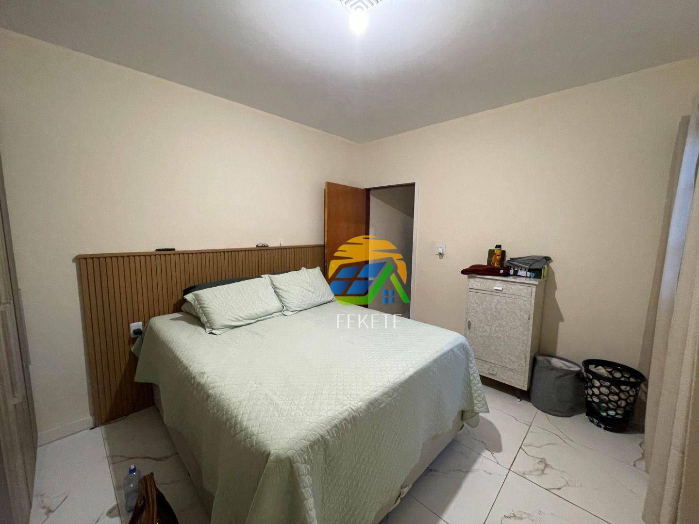 Sobrado à venda com 2 quartos, 128m² - Foto 3