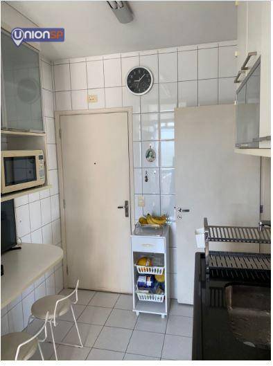 Apartamento à venda com 3 quartos, 83m² - Foto 9