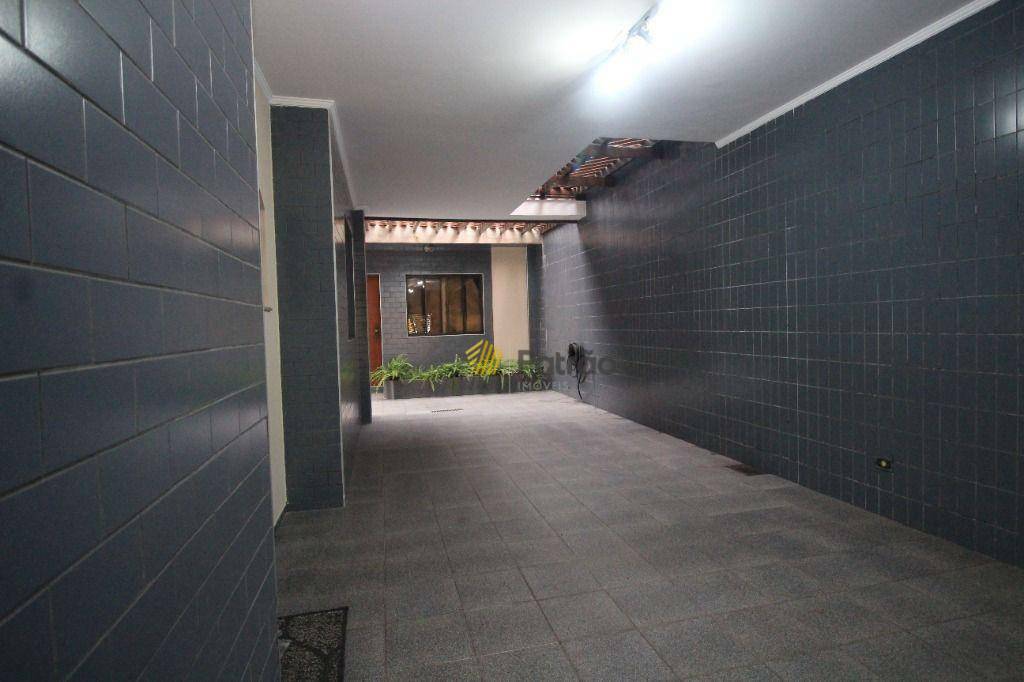 Sobrado à venda com 4 quartos, 344m² - Foto 26