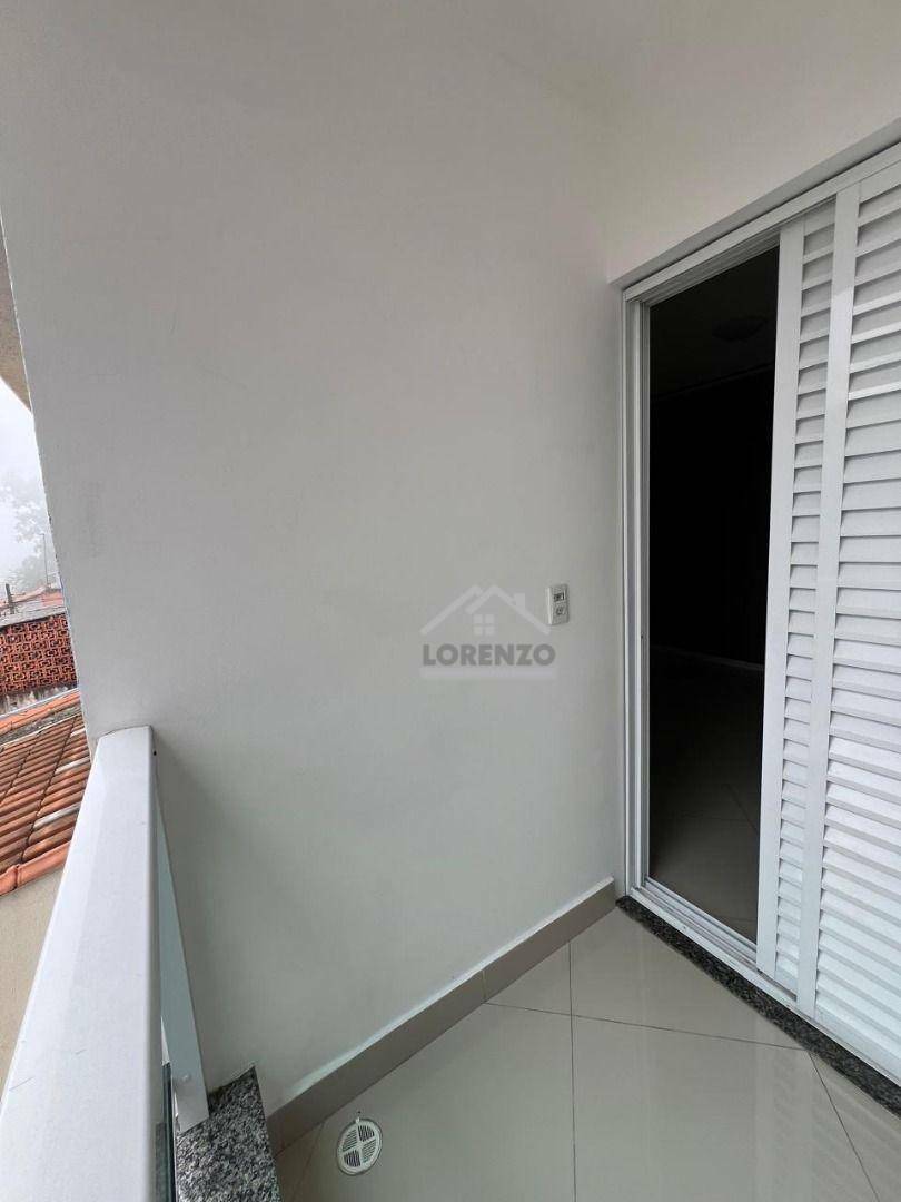 Sobrado à venda com 2 quartos, 75m² - Foto 13