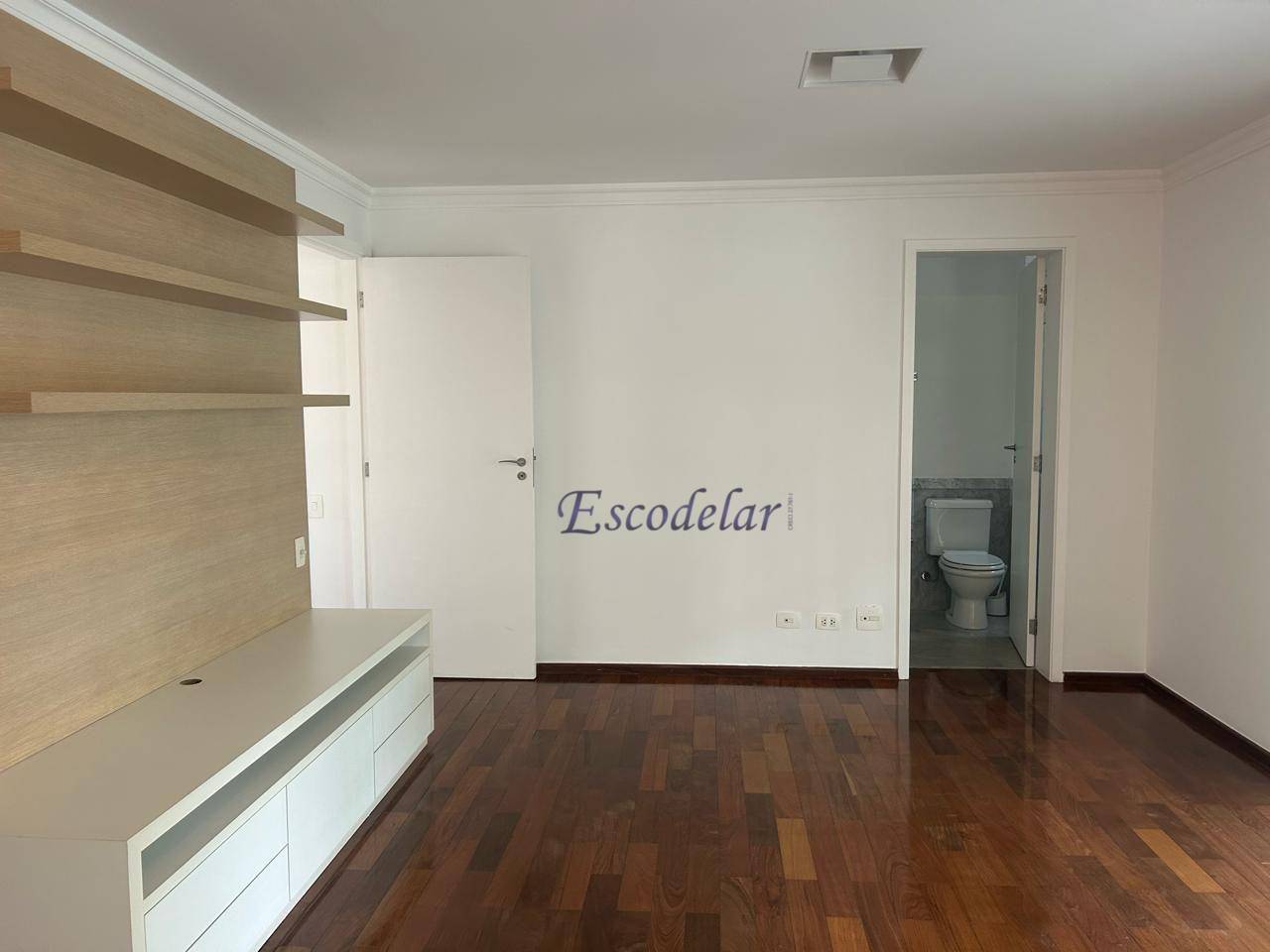 Apartamento à venda com 3 quartos, 139m² - Foto 7