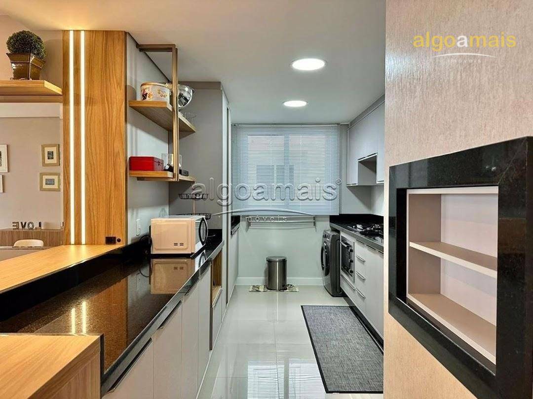 Apartamento à venda com 3 quartos, 93m² - Foto 11